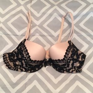 EUC VS Lined Demi Bra